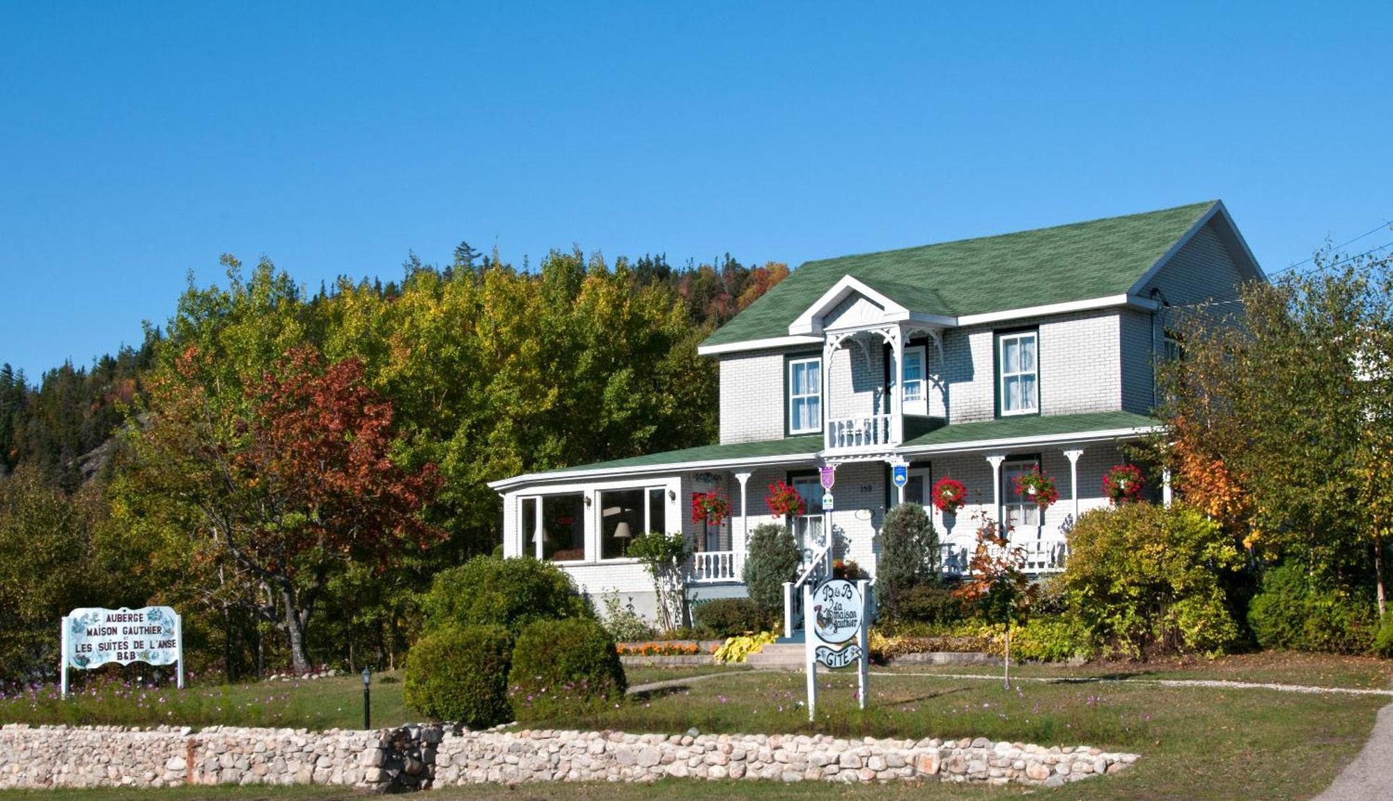 Auberge Maison Gauthier Тадуссак Екстер'єр фото